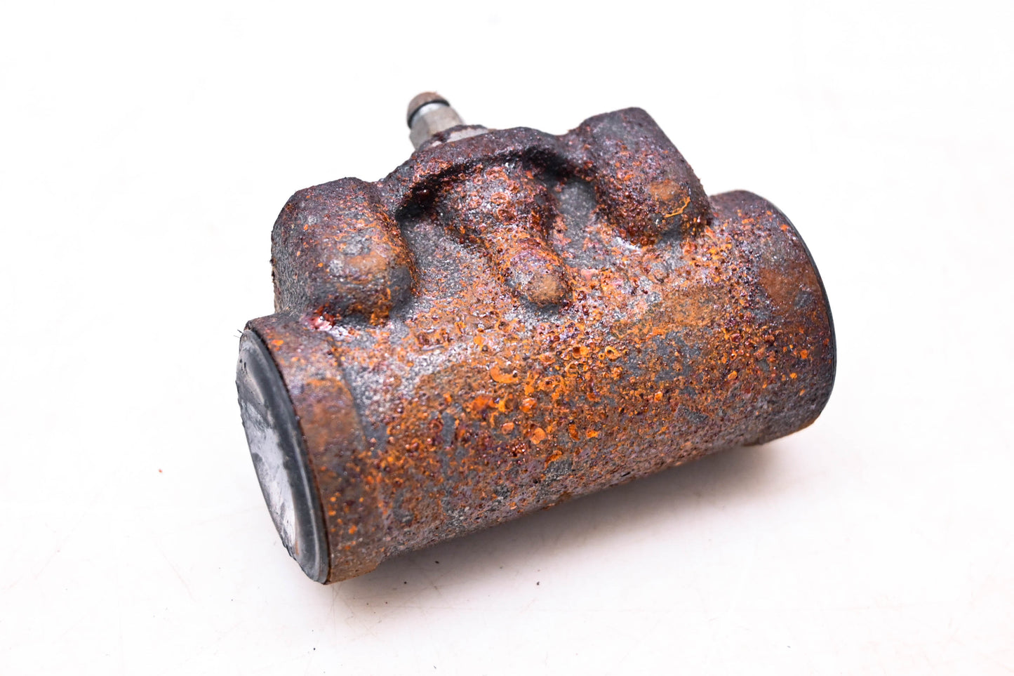 Parts Master WC37116, WC56406 Brake Cylinder NOS