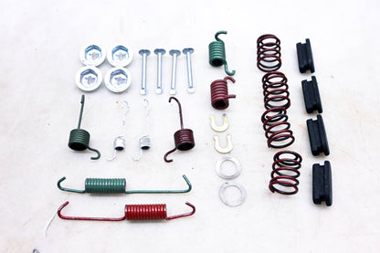 Carlson H7251, 13-7975-8X1 Drum Brake Hardware kit NOS