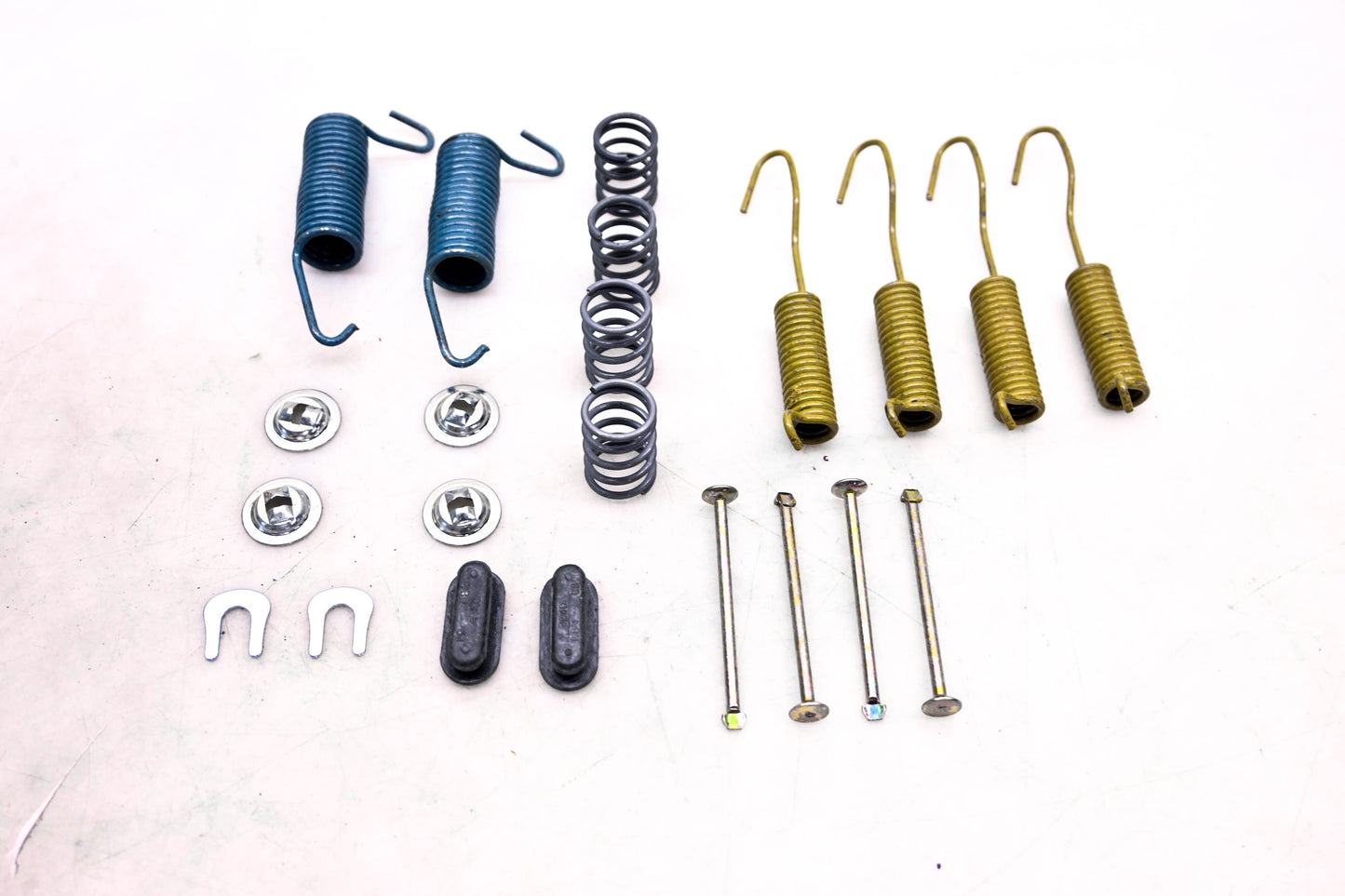 Carlson H7267, 13-7947-6X1 Drum Brake Hardware kit NOS