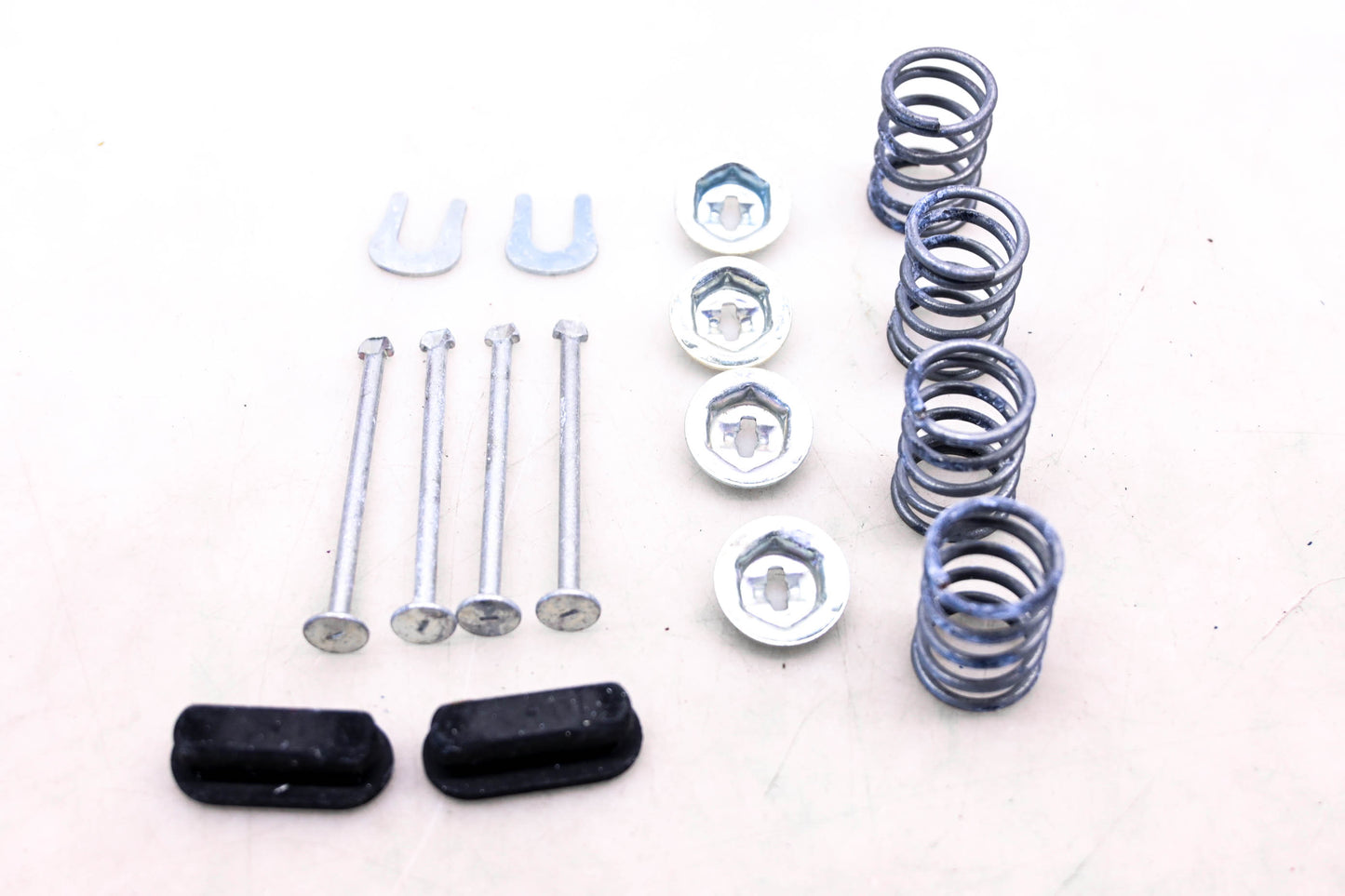 Carlson H4095-2, 13-7888-6 Drum Brake Hold Down Kit NOS