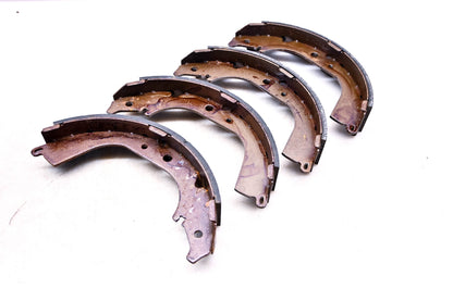 Parts Master FB568 Brake Shoes Kit NOS