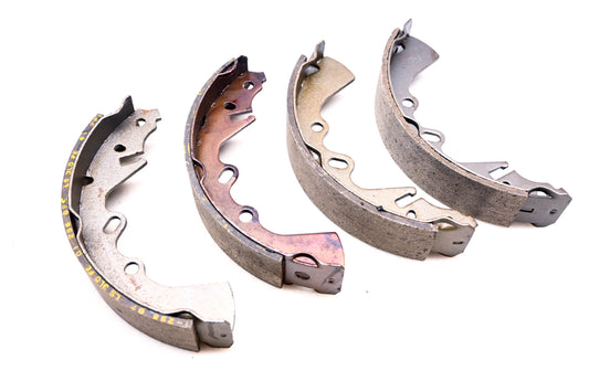 Parts Master FB526 Brake Shoes Kit NOS