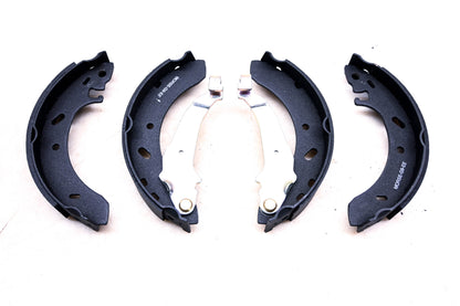 Parts Master FB698 Brake Shoes Kit NOS
