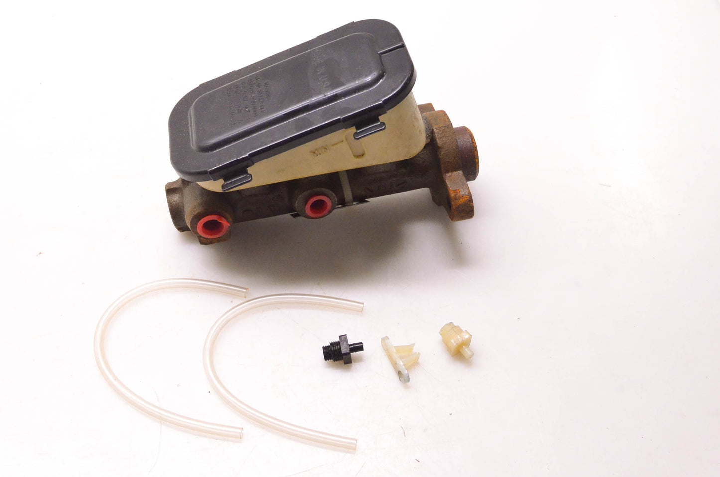 A1 Cardone 10-1739 Remanufactured Master Cylinder Assembly NOS