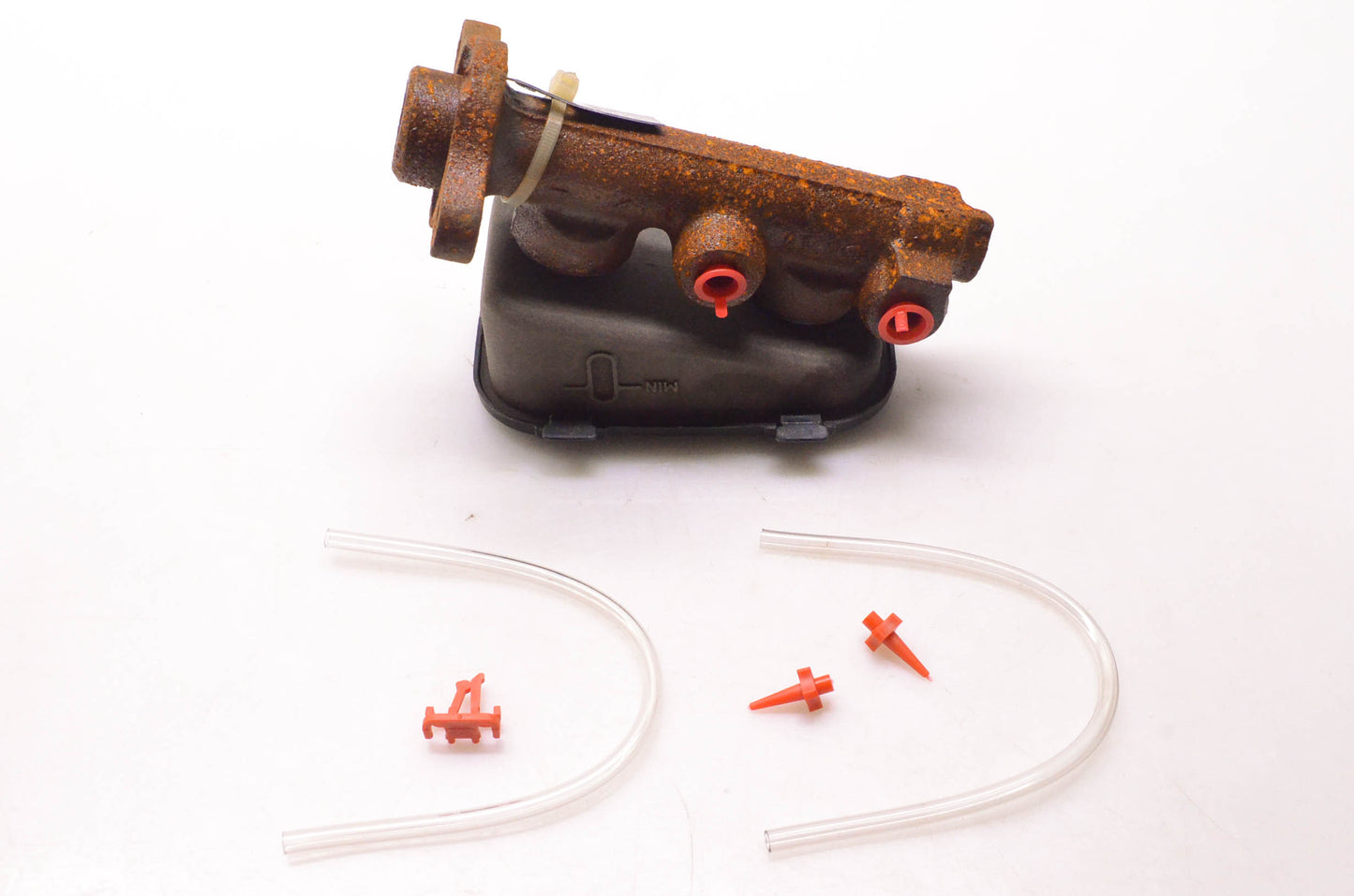 A1 Cardone 10-1738 Remanufactured Master Cylinder Kit NOS