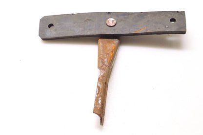 Nickson Industries 809B Tail Pipe Hanger NOS