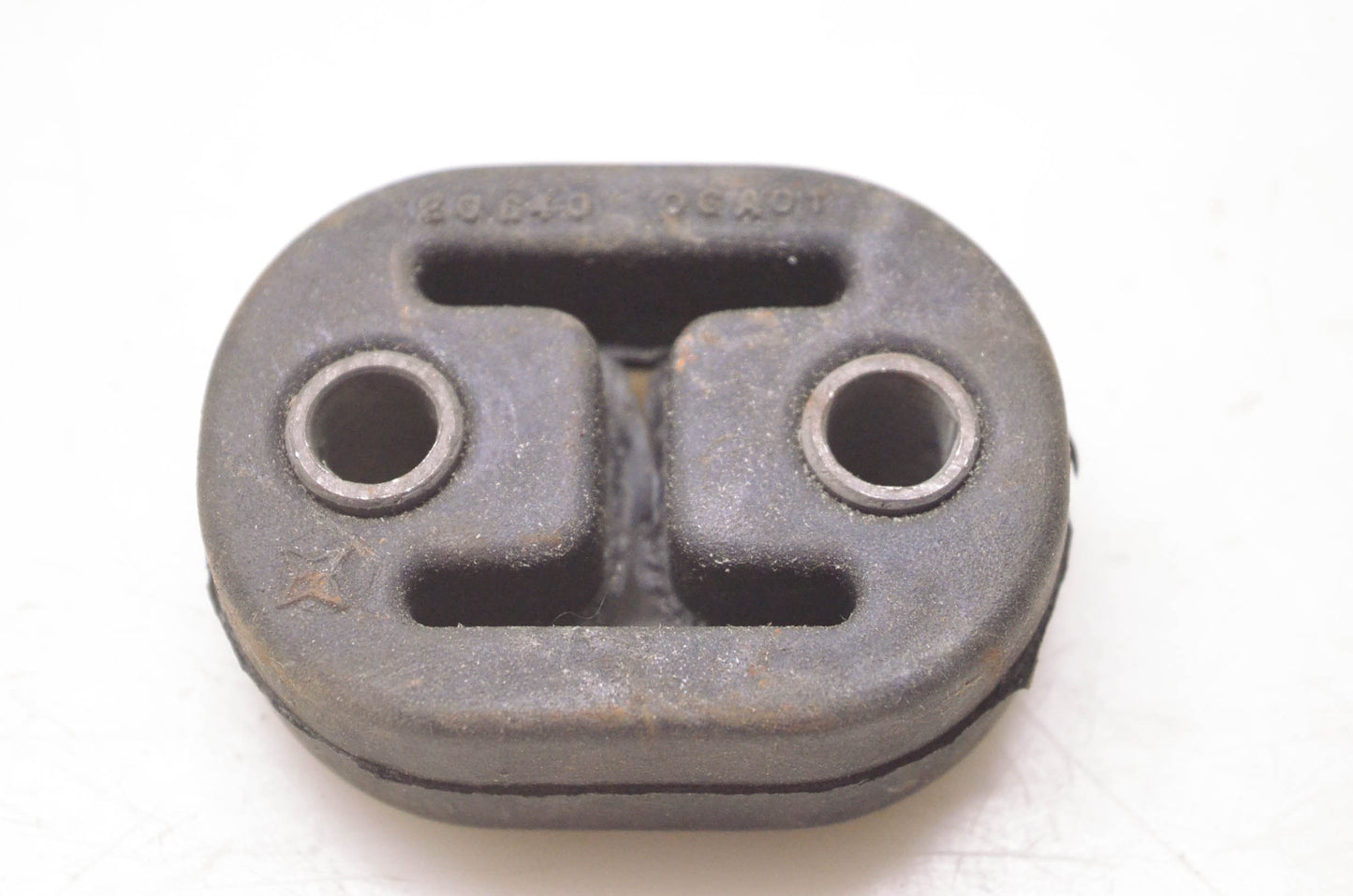Aftermarket 20640, 20640 0GA01 Rubber Insulator Exhaust Hanger NOS