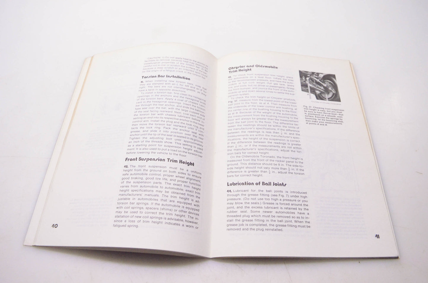 International Correspondence School 3619-1 Automobile Wheels, Tires, Springs, & Shock Absorbers