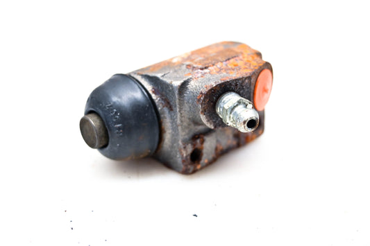 Parts Master WC37592, 121813, WC108108 Brake Cylinder NOS
