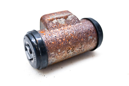 Parts Master WC37677, 119642 Brake Cylinder NOS