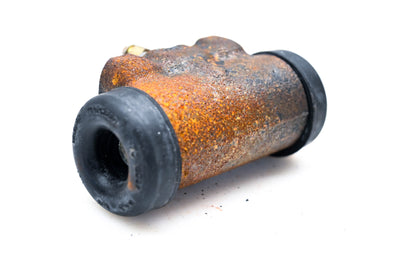 Parts Master WC37574, WC106492 Brake Cylinder NOS