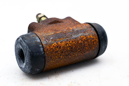 Parts Master WC37420, WC96846 Brake Cylinder NOS