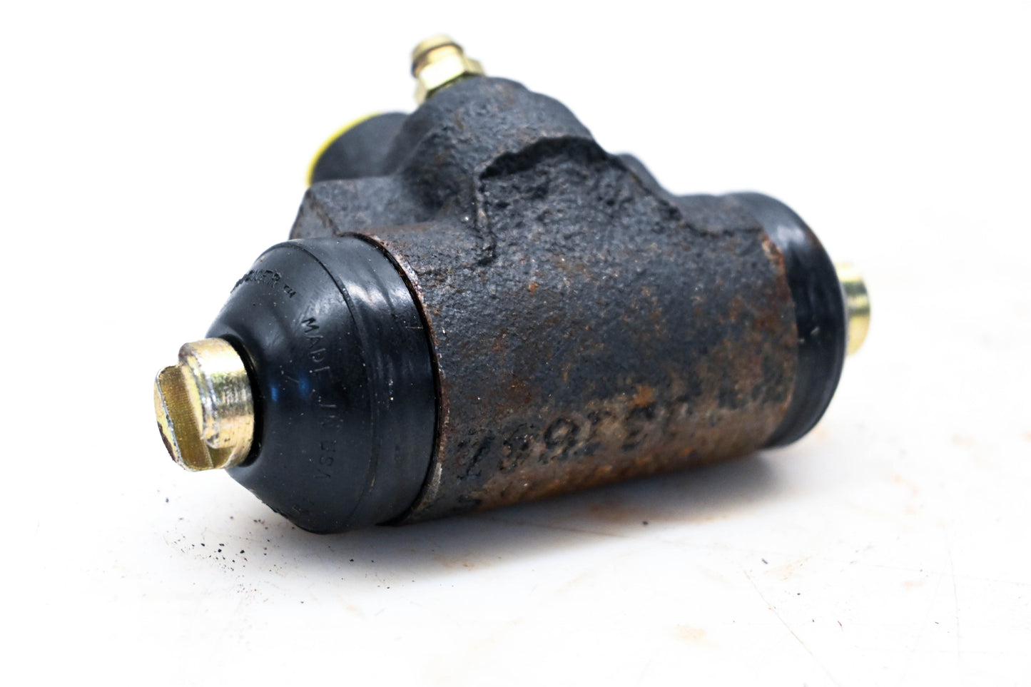Parts Master WC37846, 1316 Brake Cylinder NOS
