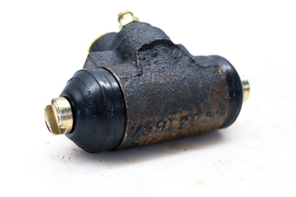 Parts Master WC37846, 1316 Brake Cylinder NOS