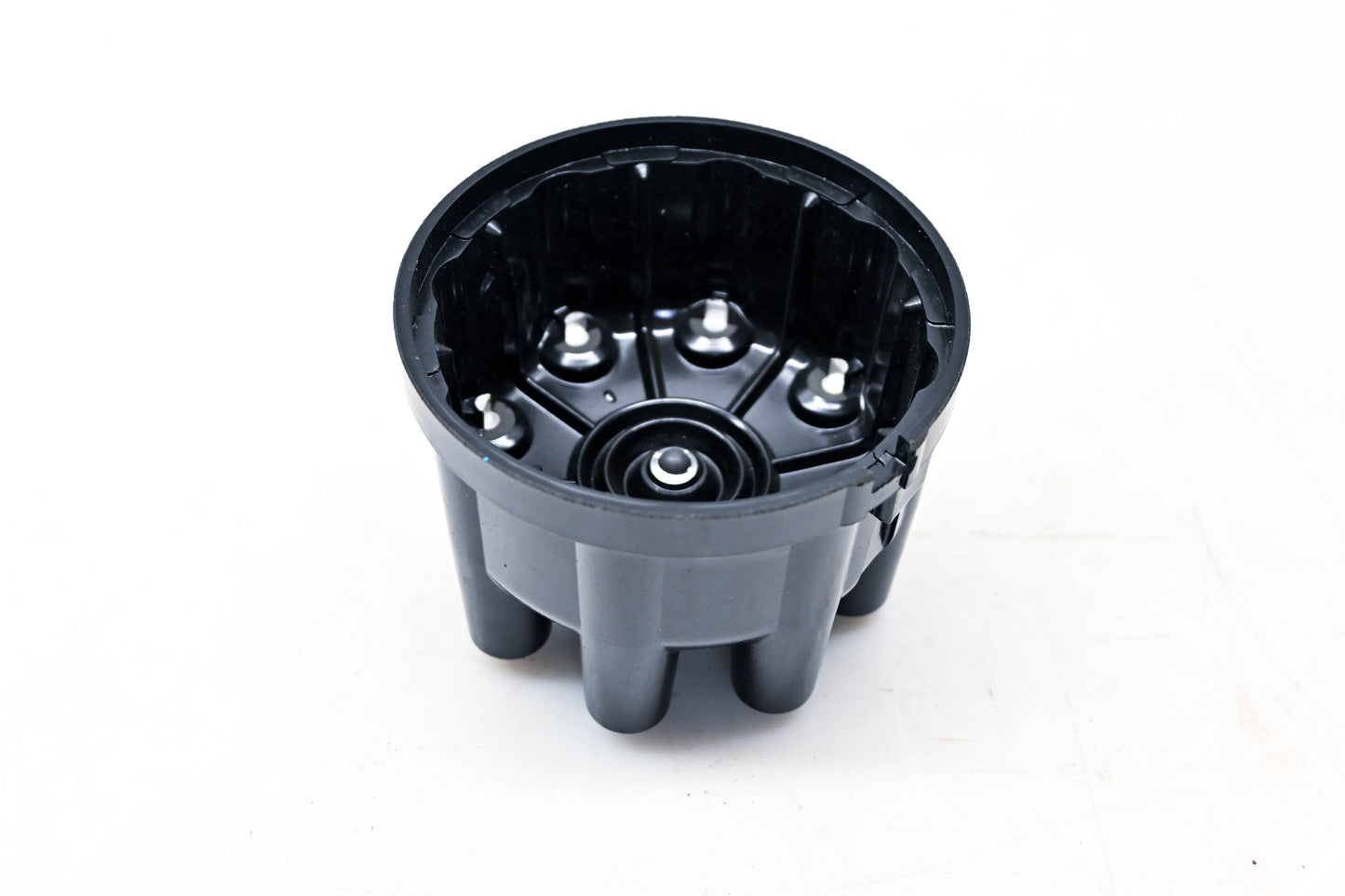 Standard Motor Products FD-129, DH6 Distributor Cap NOS