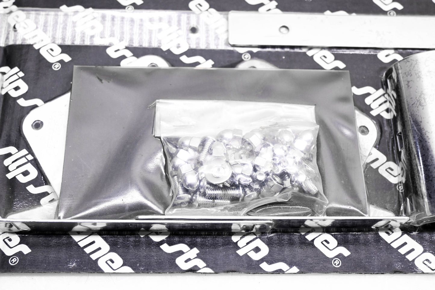 Slip Streamer SS-40 Windshield Mounting Kit NOS