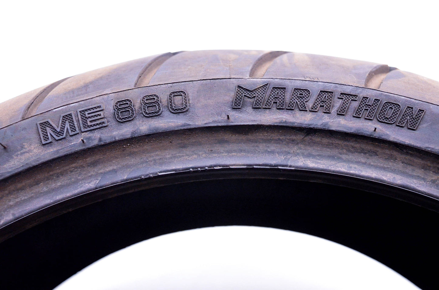 Metzler ME880 Marathon Steel Radial 240/40 R 18 M/C 79V Tire