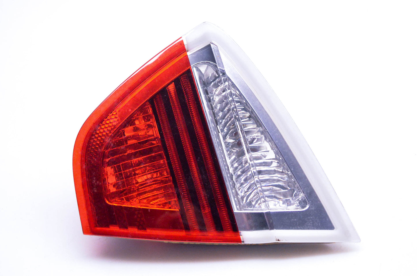 New OEM BMW 6937460 Right Rear Inner Taillight Assembly NOS