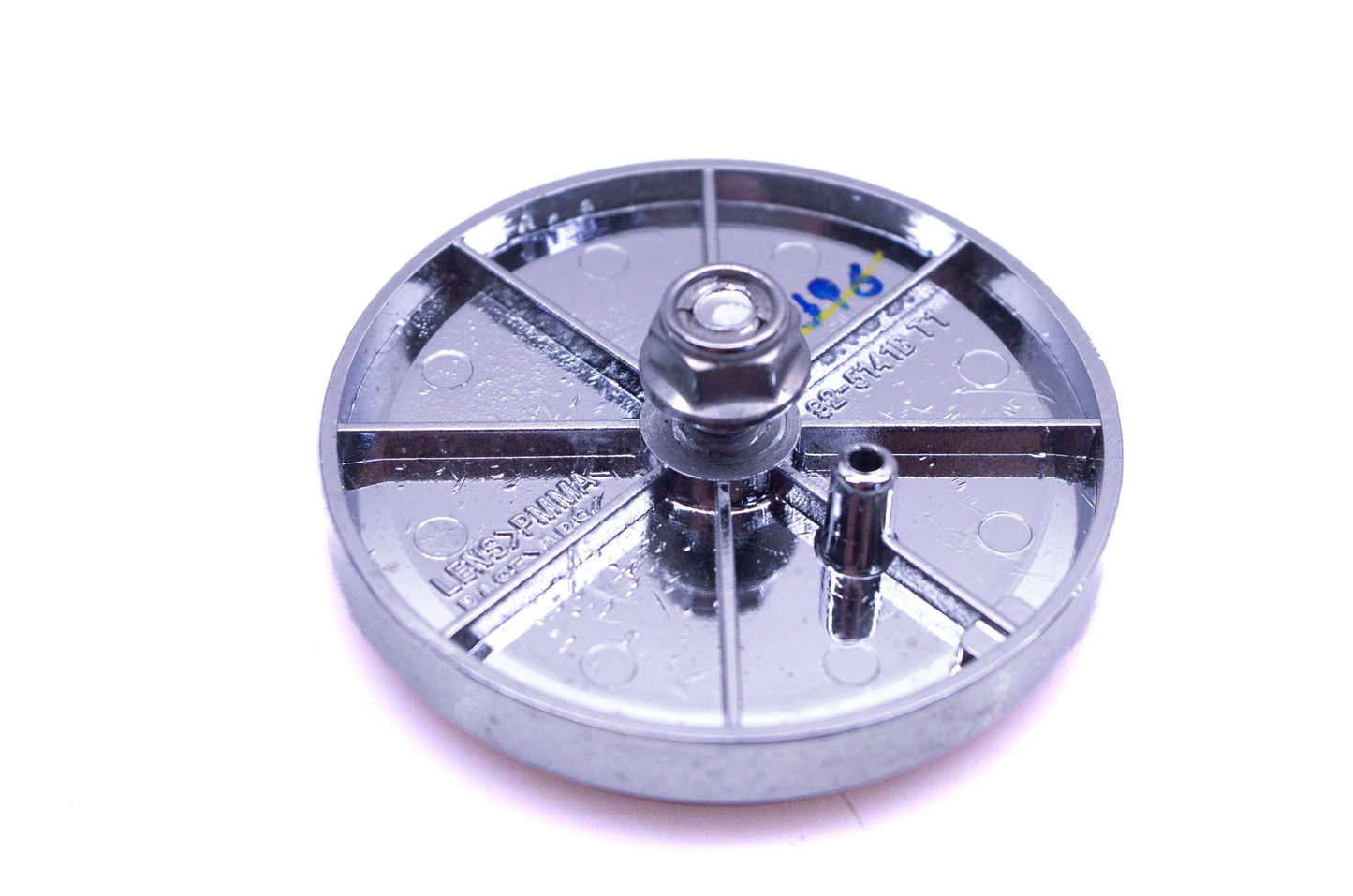 Aftermarket 02 1394, 92-5141, I090068 Round 2.25" Red Reflector w/ Chrome Mounting Plate NOS