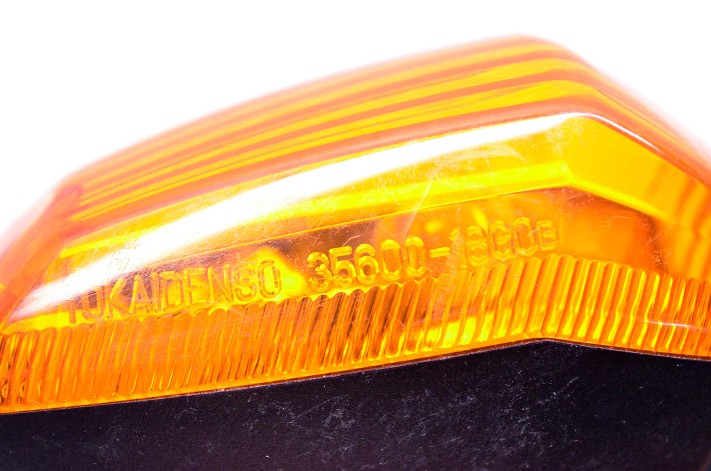 Tokaidenso 35600-18G0B, 50R-000842 Amber Turn Signal Assembly