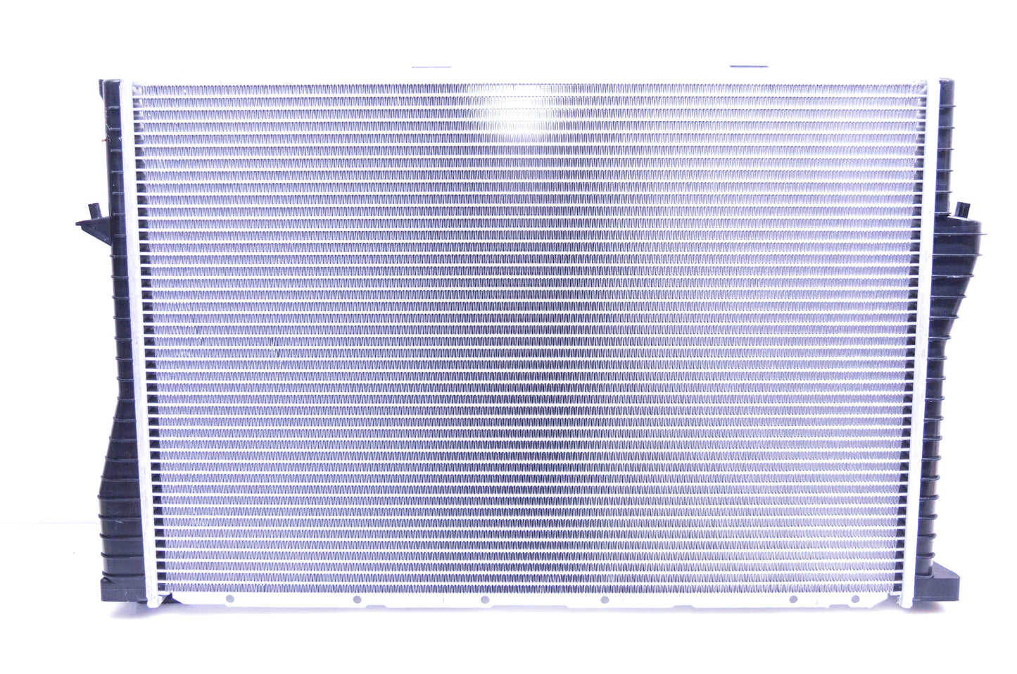 Spectra Premium CU2284, B2284 Radiator NOS