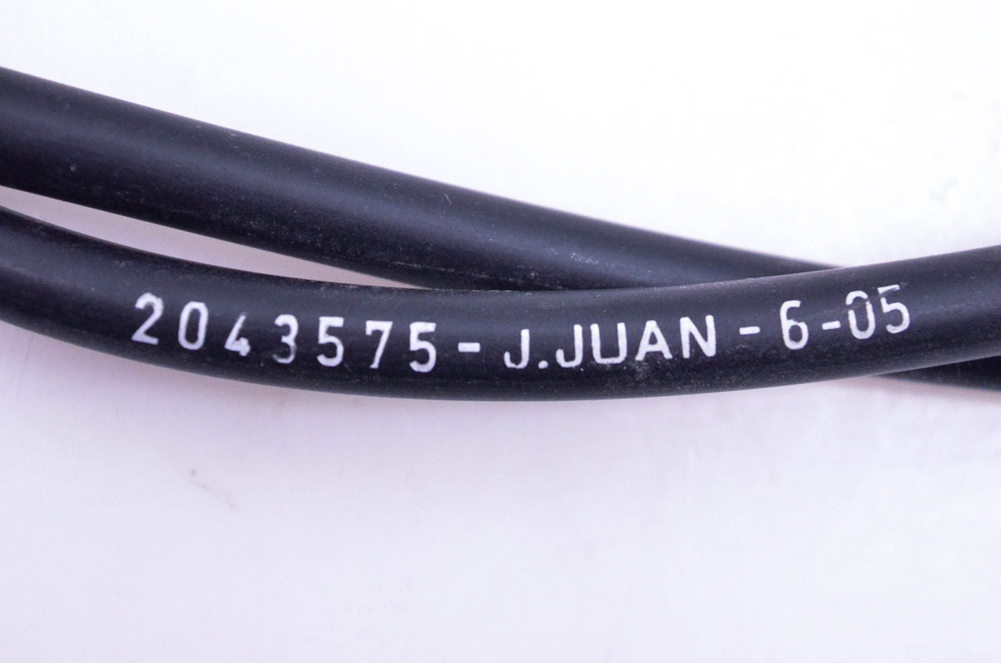 OEM Triumph T2043575 Throttle Cable