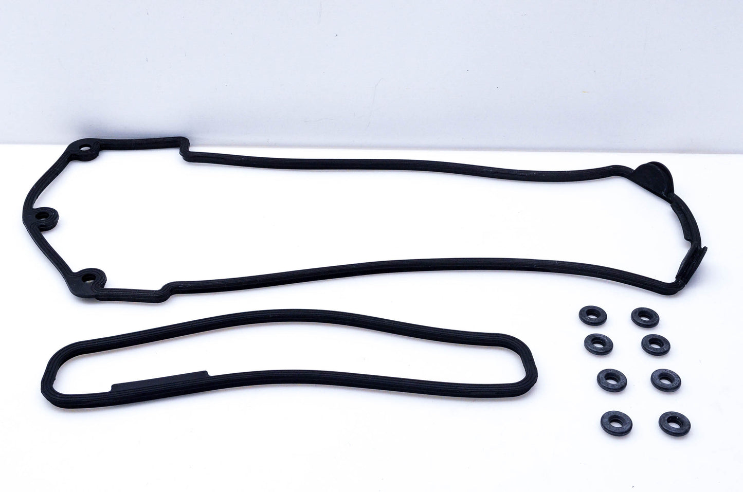 New OEM BMW 11120034104 Valve Cover Gasket Kit NOS