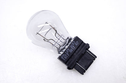 Sylvania 3157 12v Miniature Bulbs Qty 5 NOS