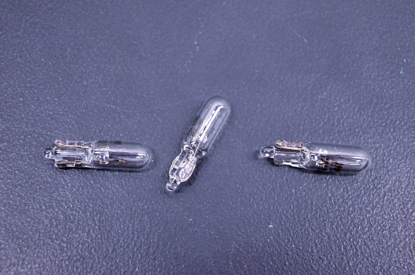 Winzer 720-2721 12v 1,2w Miniature Bulbs Qty 3 NOS