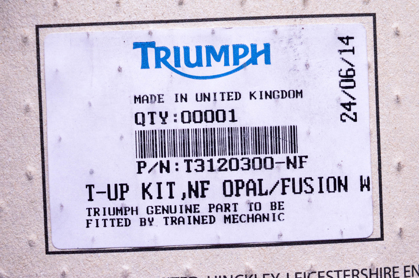 New OEM Triumph T3120300-NF NF Opal/Fusion Paint Touch-Up Kit NOS