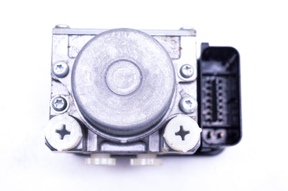 New OEM Triumph T2021488 ABS Modulator Brake Pump Unit Assembly NOS