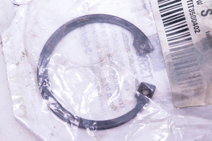 New OEM Triumph T3500402 Circlip NOS