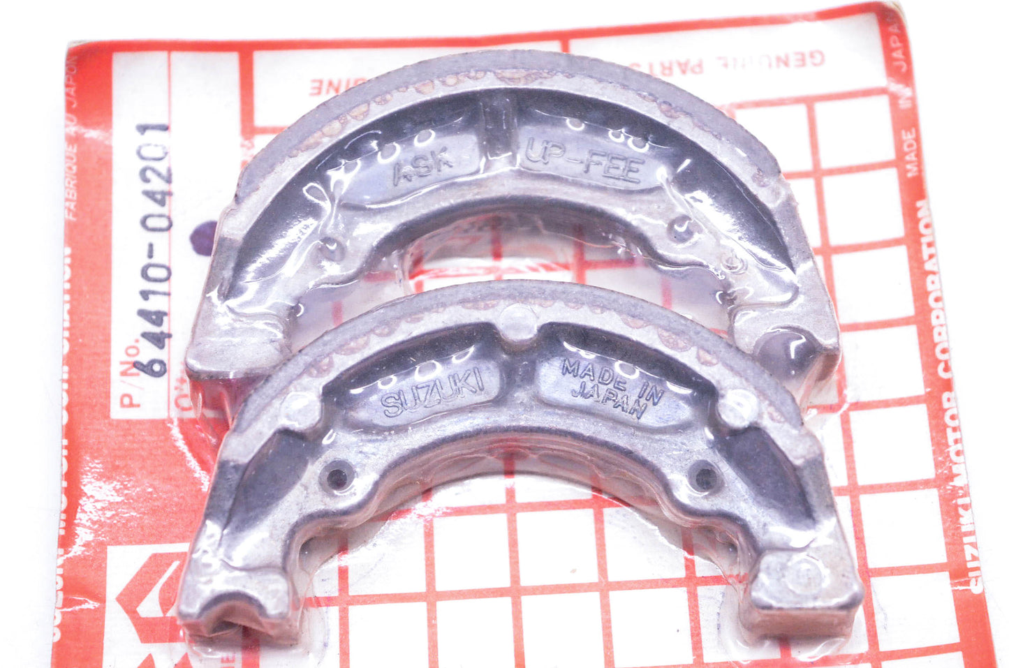 New OEM Suzuki 64410-04201 Brake Shoe Kit NOS