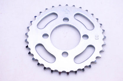 New OEM Suzuki K4204-10006 Hub Sprocket 33T NOS