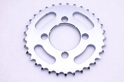 New OEM Suzuki K4204-10006 Hub Sprocket 33T NOS