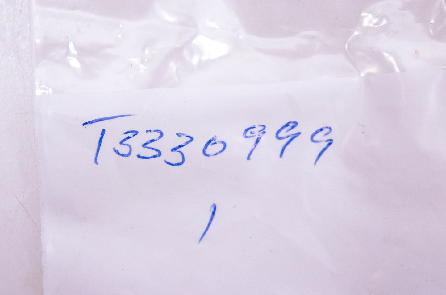 New OEM Triumph T3330999 Button Head Screw NOS