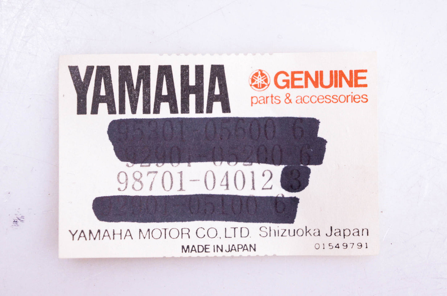 New OEM Yamaha 98701-04012-00 Flat Head Screw NOS