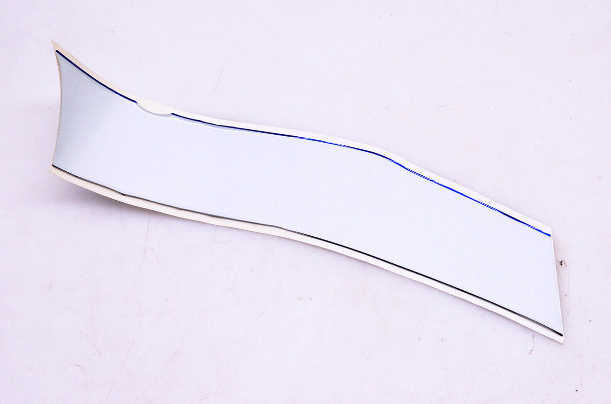 New OEM Suzuki 68180-35F50-LW4 Lower Right Decal Tape Kit NOS