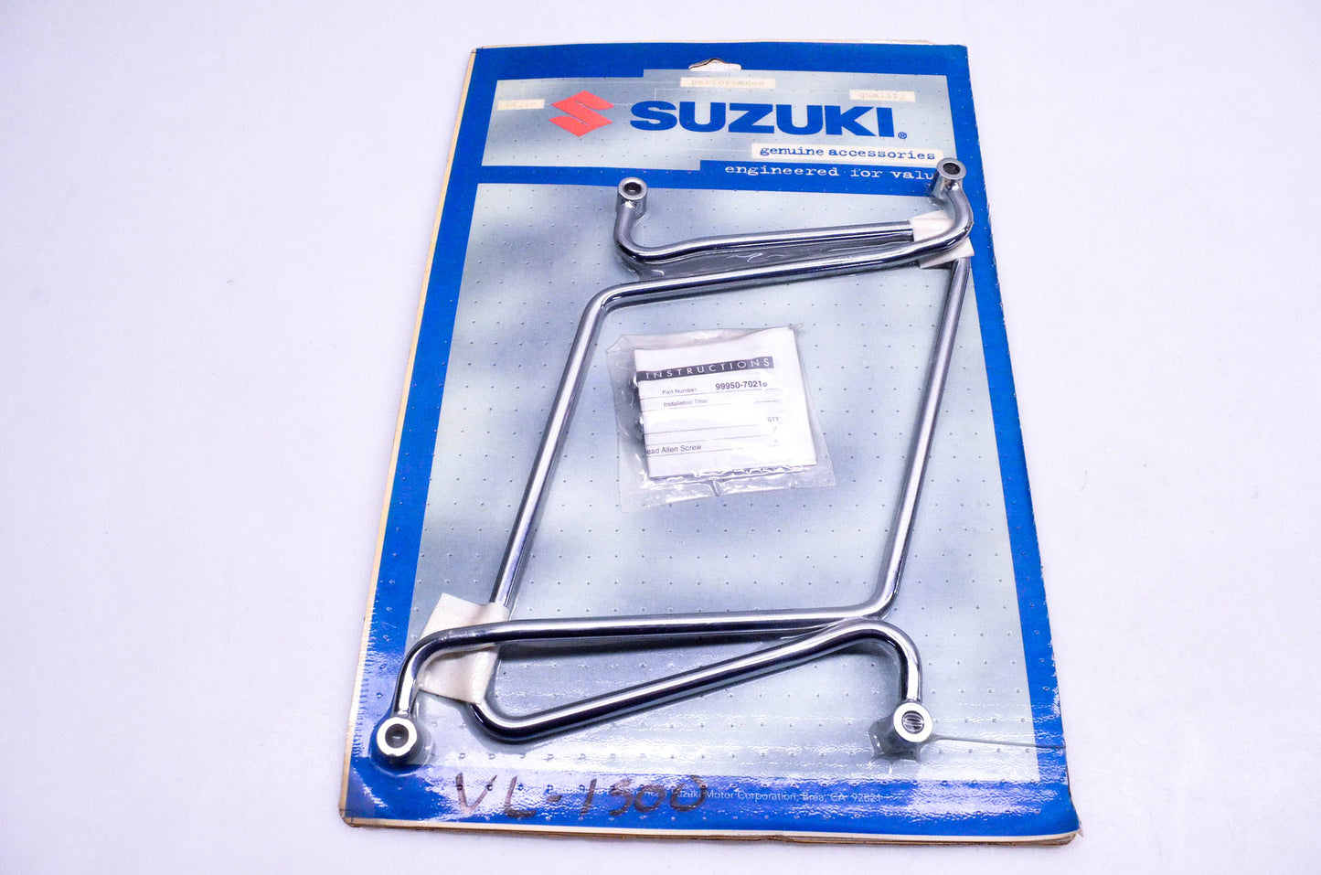 New OEM Suzuki 99950-70216 VL1500LC 1998-99 Saddle Bag Guard Kit NOS