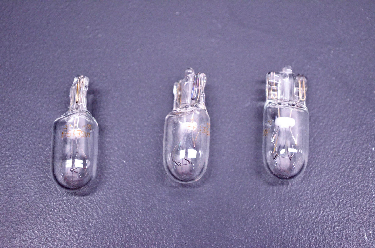 General Electric 194 14v Wedge Bulbs QTY 3 NOS