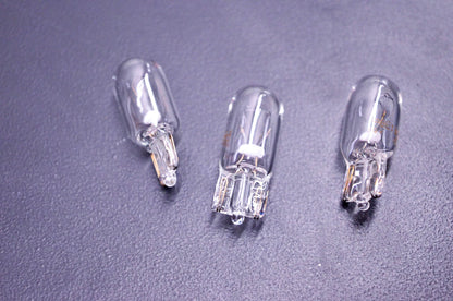 General Electric 194 14v Wedge Bulbs QTY 3 NOS