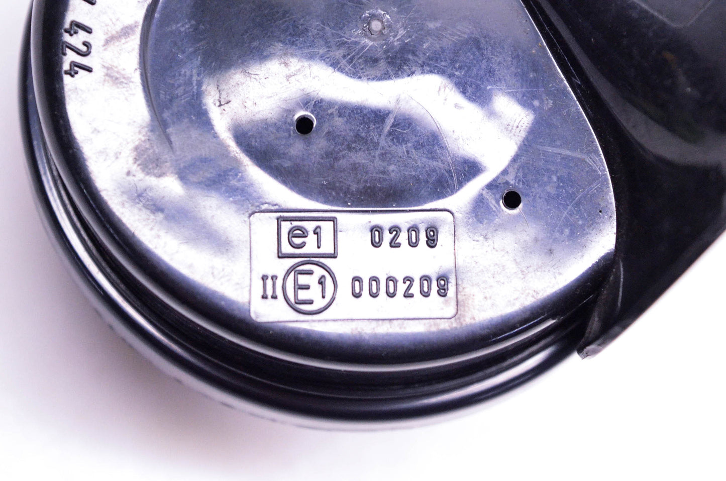 Hella 209 12v-400Hz Trumpet Horn