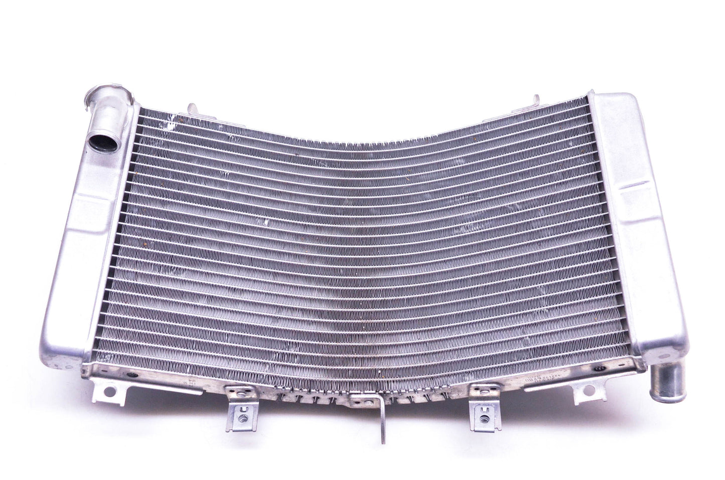 NipponDenso 17710-24F10, 422172-6700 Radiator Assembly NOS
