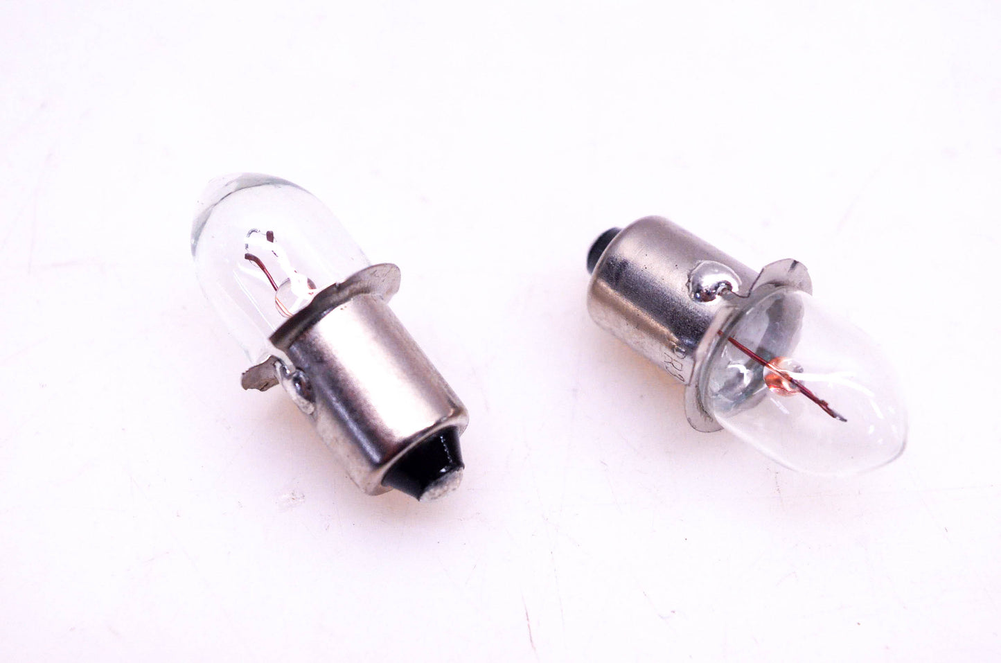 Winzer 715.0003 PR3 Flashlight Bulbs Qty 2 NOS