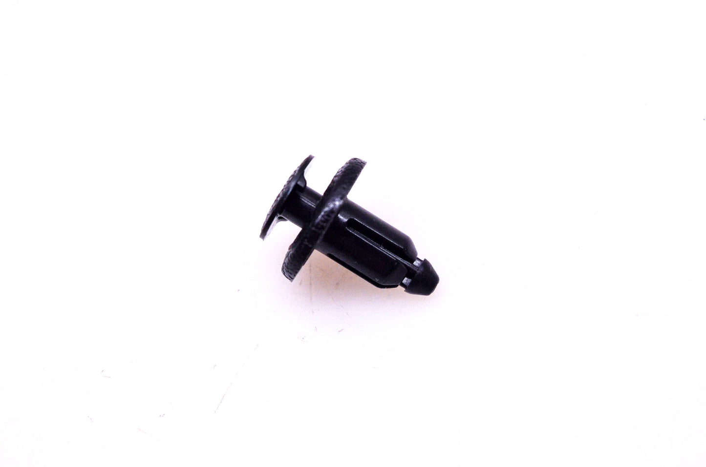 New OEM Suzuki 09409-06322 Black Clip NOS