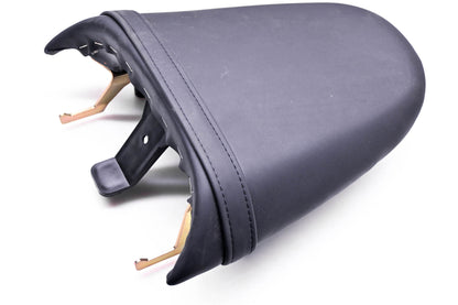 New OEM Triumph 2301450, 4020103 Triple Speed Passenger Seat NOS