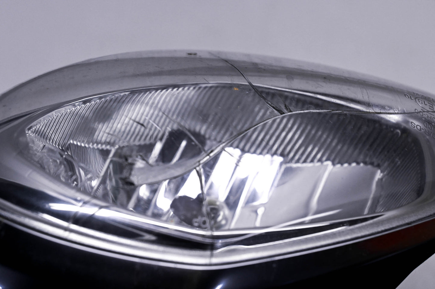 New OEM Triumph T2701952 Headlight Assembly NOS