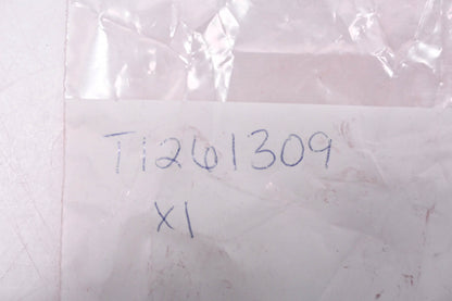 New OEM Triumph T1261309 Valve Cover Gasket NOS