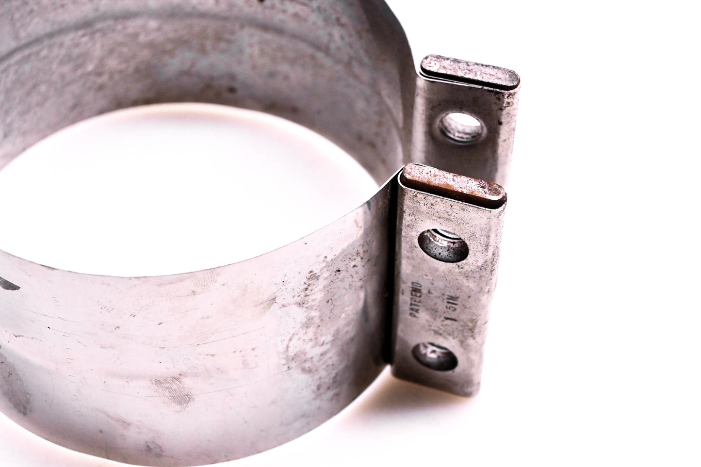 Donaldson RE30042 5" Exhaust Clamp Band