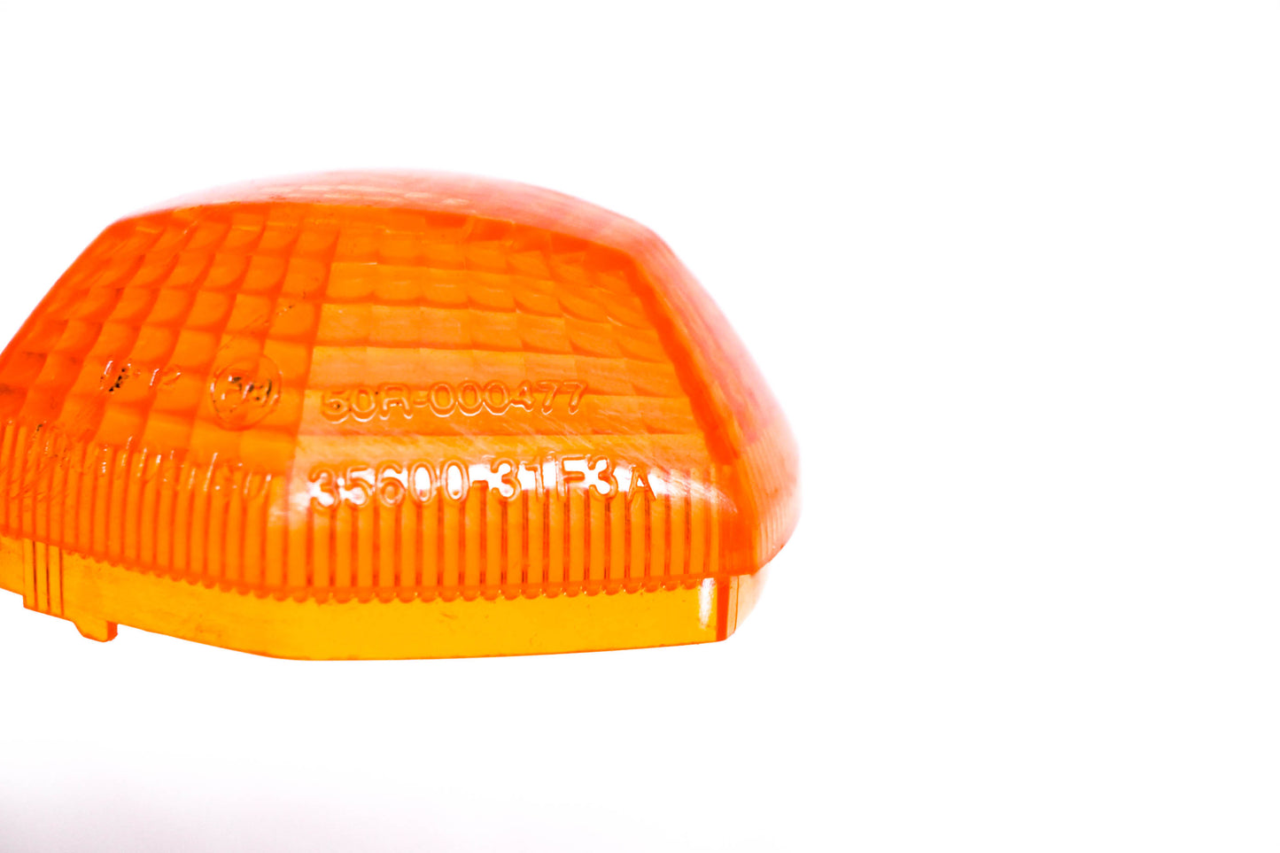 Tokaidenso 35600-31F3A, 50R-000477 Amber Turn Signal Lens